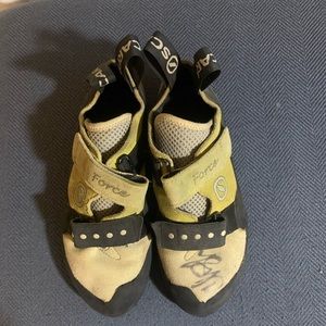 Rock climbing shoes